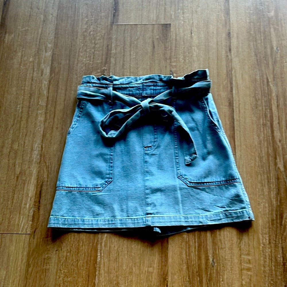 NWOT American Eagle Denim Skirt